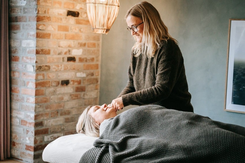 Kæbespændinger afhjælpes med biodynamisk kranio-sakral terapi